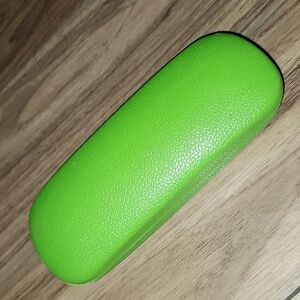 🔥Green Eyeglass Case